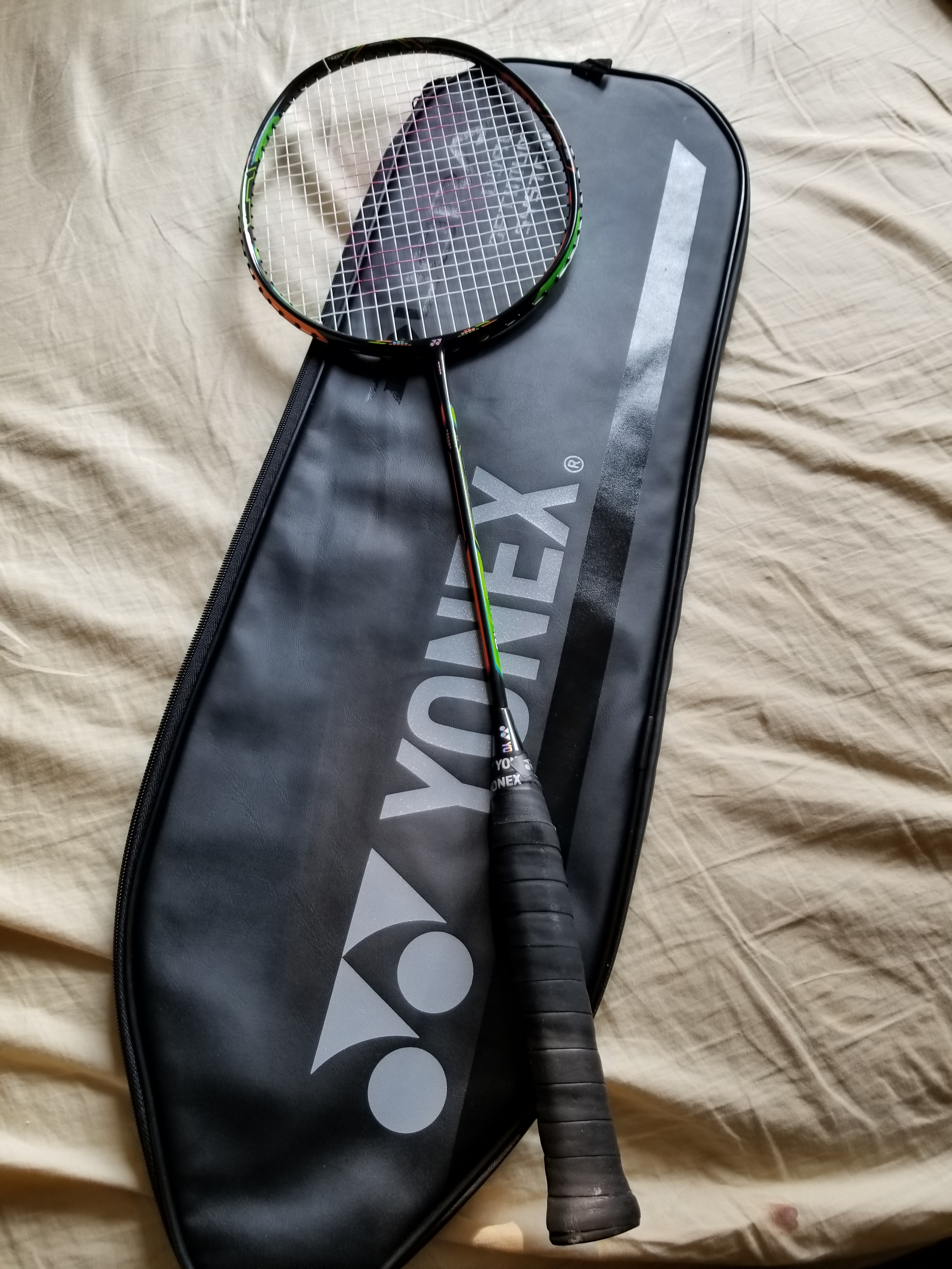 Yonex Duora 10 Badminton Racket Review - Overrated Racket? - Get